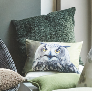 1.Hedwig cushion cover - green (30x50cm)